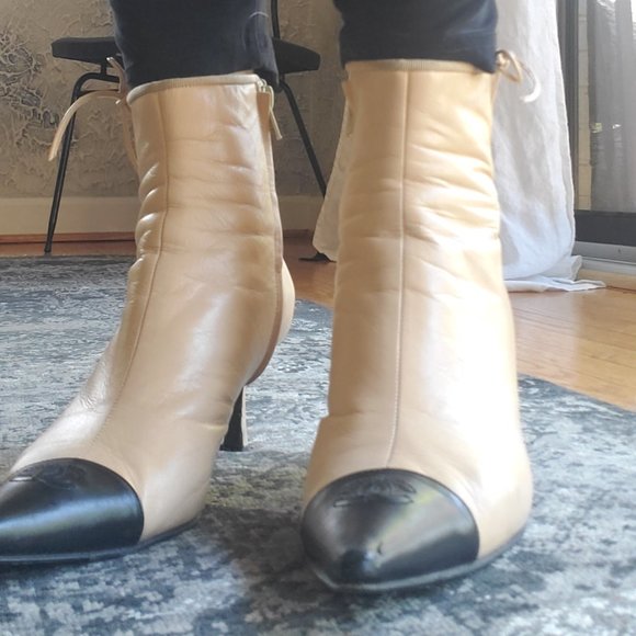 Chanel Vintage Booties, 38 - Picture 7 of 9
